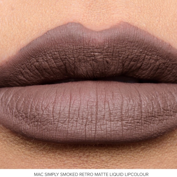 MAC MATTE LIQUID LIPCOLOUR - Picture 3 of 3